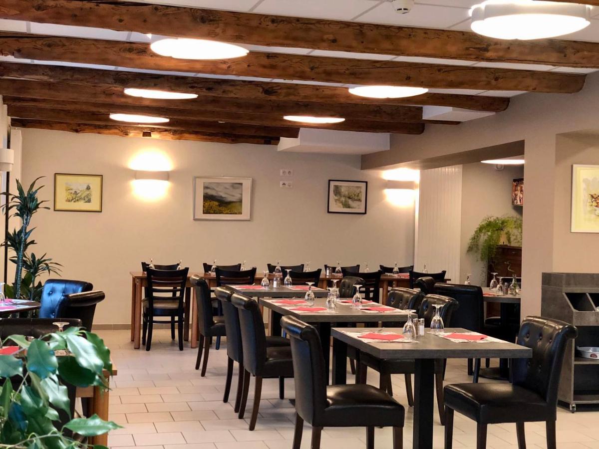 Auberge du Cezallier Montgreleix Extérieur photo