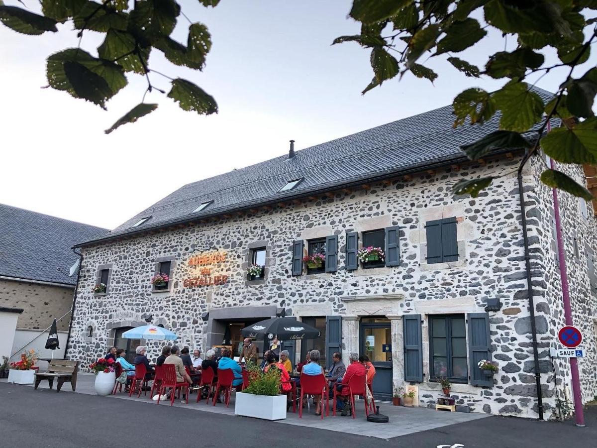 Auberge du Cezallier Montgreleix Extérieur photo